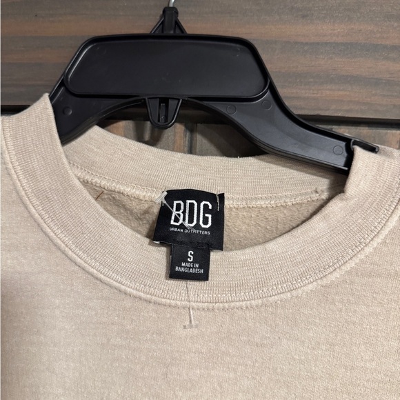 BDG by Urban Outfitters Lucky Graphic Sweater - Picture 4 of 5